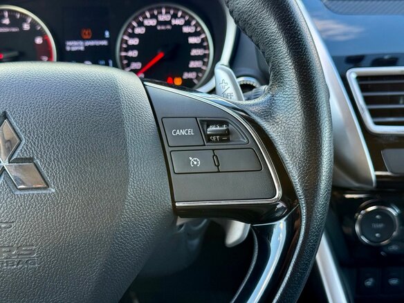 2018 Mitsubishi Eclipse Cross I, серый, 1699000 рублей - вид 21