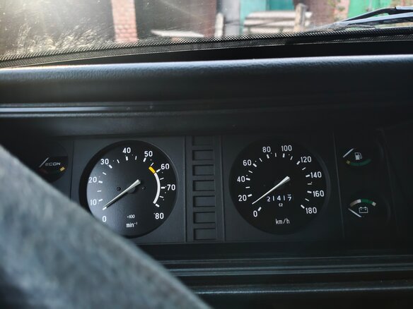 2010 Lada (ВАЗ) 2107, зелёный, 239900 рублей - вид 4