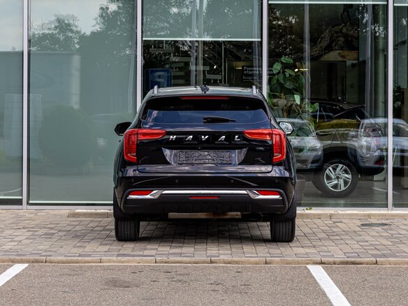 2022 Haval Jolion I, чёрный, 1435000 рублей - вид 4
