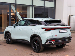 2023 Omoda C5 I, зелёный, 1850000 рублей, вид 4