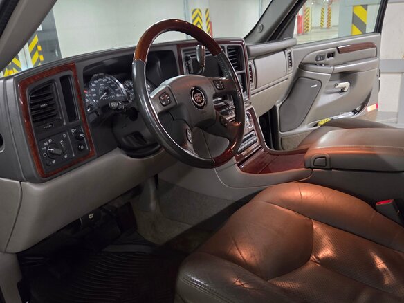2004 Cadillac Escalade II, чёрный, 1250000 рублей - вид 6