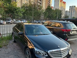 2014 Mercedes-Benz E-Класс 200 IV (W212, S212, C207) Рестайлинг, чёрный, 1650000 рублей, вид 3