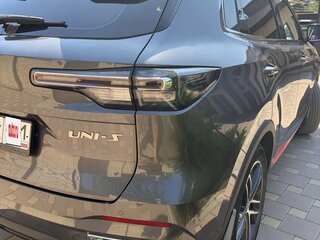 2024 Changan UNI-S I, серый, 2000000 рублей, вид 4