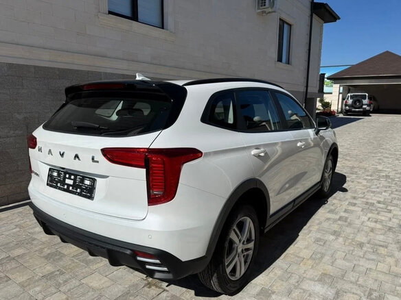 2025 Haval Jolion I Рестайлинг, белый, 2100000 рублей - вид 3