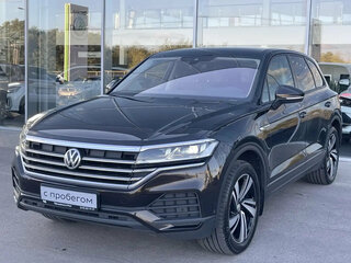 2019 Volkswagen Touareg III, чёрный, 5500000 рублей, вид 3
