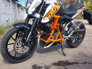 KTM 200 Duke