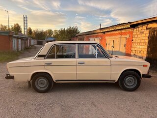 1997 Lada (ВАЗ) 2106 5-speed, чёрный, 200000 рублей, вид 4