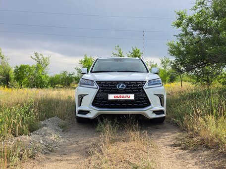 2016 Lexus LX 570 III Рестайлинг 2, белый, 11400000 рублей, вид 1