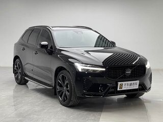 2025 Volvo XC60 II Рестайлинг 2, чёрный, 5370000 рублей, вид 3