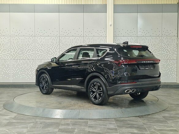 2026 Jetour X70+ I Рестайлинг, чёрный, 3099900 рублей - вид 3