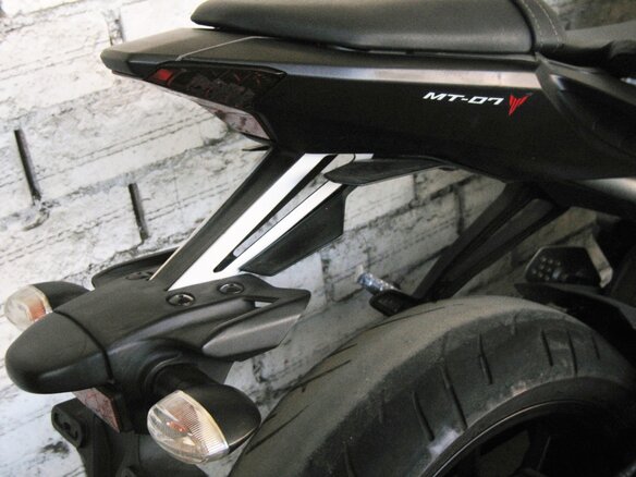 2015 Yamaha MT-07 (FZ-07), белый - вид 10
