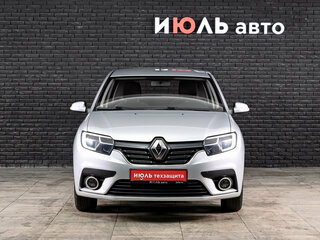 2018 Renault Sandero II Рестайлинг, серебристый, 990000 рублей, вид 2