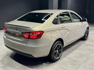 2018 Lada (ВАЗ) Vesta I, бежевый, 900000 рублей, вид 5