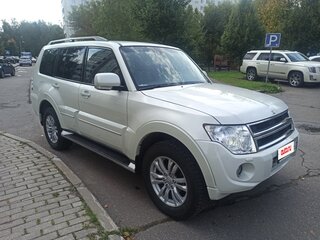 2014 Mitsubishi Pajero IV Рестайлинг 1, белый, 2550000 рублей, вид 2