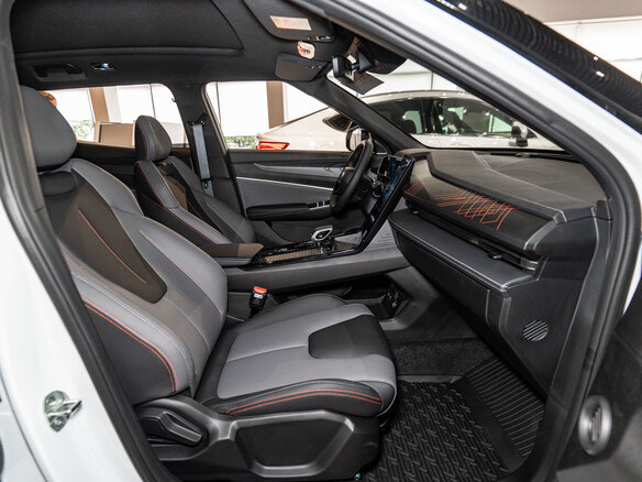 2026 Geely Cityray, белый, 3177741 рублей - вид 11