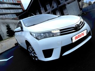 2015 Toyota Corolla XI (E160, E170, E180), белый, 1450000 рублей, вид 2