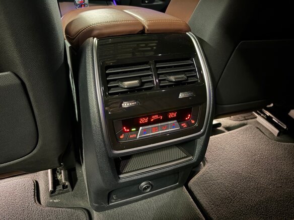 2022 BMW X5 30d IV (G05/G18), синий, 9000000 рублей - вид 18