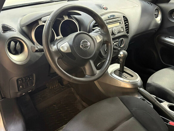 2014 Nissan Juke I, серебристый, 930000 рублей - вид 7