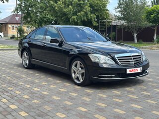 2010 Mercedes-Benz S-Класс 350 V (W221) Рестайлинг, чёрный, 1550000 рублей, вид 4