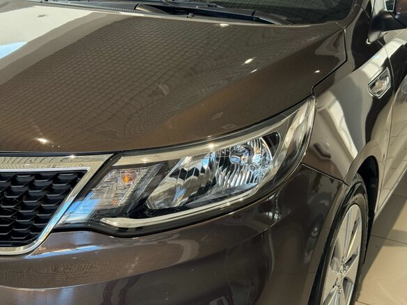 2015 Kia Rio III Рестайлинг, коричневый, 1165000 рублей - вид 8