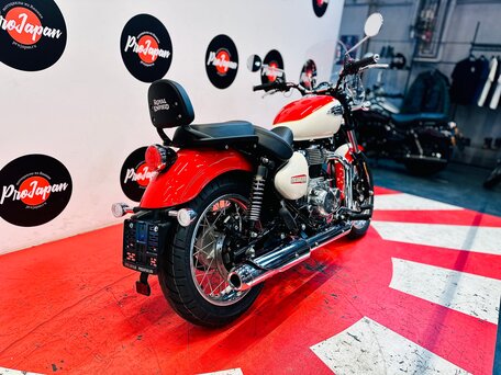 2026 Royal Enfield Meteor, красный, 528000 рублей, вид 3