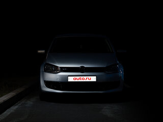 2012 Volkswagen Polo V, серебристый, 970000 рублей, вид 2