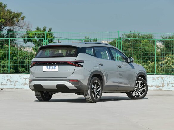 2026 Jetta VS8, серый, 2510000 рублей - вид 5