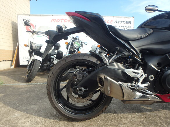 2015 Suzuki GSX-S 1000, красный, 800000 рублей - вид 13