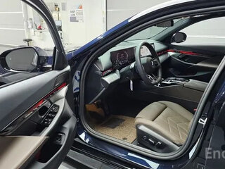 2025 BMW 5 серии 520i VIII (G60/G61/G68), синий, 6770938 рублей, вид 5