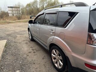 2011 Mitsubishi Outlander II Рестайлинг, чёрный, 960000 рублей, вид 5