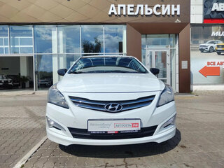 2014 Hyundai Solaris I Рестайлинг, белый, 599027 рублей, вид 2