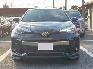 2023 Toyota C-HR I Рестайлинг, чёрный, 1701000 рублей, вид 2