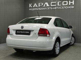 2013 Volkswagen Polo V, белый, 799000 рублей, вид 2