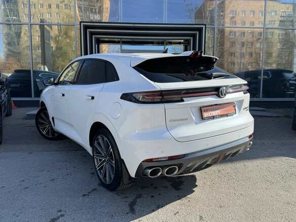 2024 Changan UNI-K, белый, 2635000 рублей - вид 8