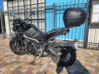 2019 Yamaha MT-09 (FZ-09), чёрный, 805000 рублей, вид 3