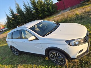 2019 Lada (ВАЗ) Vesta SW Cross I, белый, 1250000 рублей, вид 3