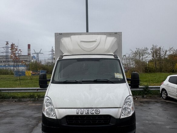 2012 Iveco Daily, белый, 2000000 рублей