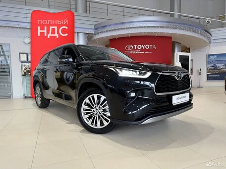 Toyota Highlander IV (XU70)