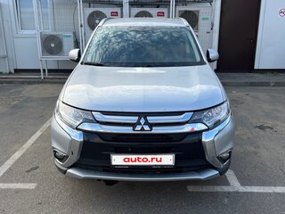 2017 Mitsubishi Outlander III Рестайлинг 2, серебристый, 2050000 рублей, вид 1