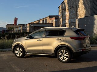2016 Kia Sportage IV, серебристый, 1680000 рублей, вид 2