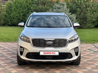 2019 Kia Sorento III Prime Рестайлинг, серебристый, 3550000 рублей, вид 3