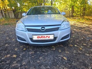 2012 Opel Astra H Рестайлинг, серебристый, 800000 рублей, вид 1