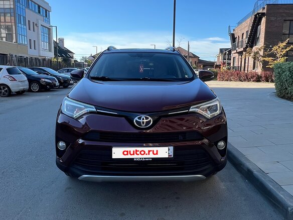 2017 Toyota RAV4 IV (XA40) Рестайлинг, красный, 1899000 рублей - вид 2