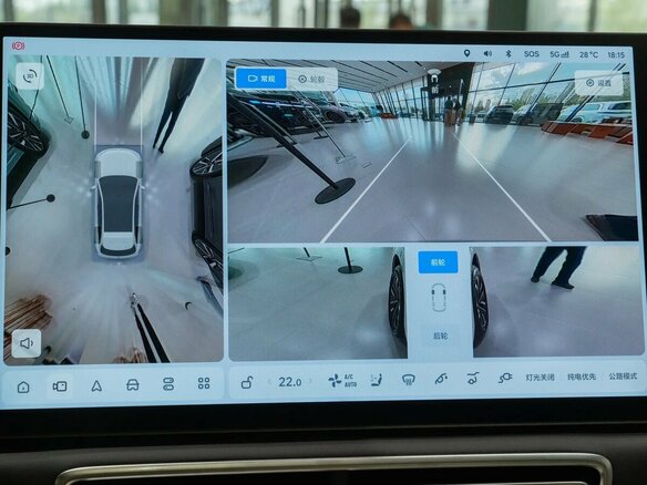 2025 Li Auto (Lixiang) L6 I, белый, 7650000 рублей - вид 13