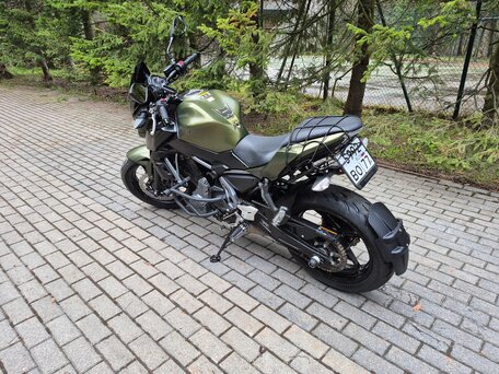 2018 Kawasaki Z 650, зелёный, 600000 рублей, вид 3