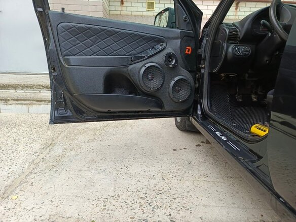 2010 Lada (ВАЗ) Kalina I, чёрный, 265000 рублей - вид 8