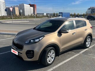 2017 Kia Sportage IV, коричневый, 1780000 рублей, вид 1