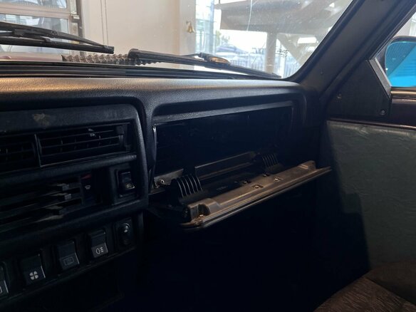 2002 Lada (ВАЗ) 2121 (4x4) I Рестайлинг, фиолетовый, 190000 рублей - вид 21
