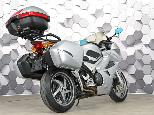 2005 Honda VFR 800, серебристый, 497000 рублей - вид 6