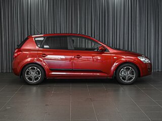 2009 Kia Ceed I, красный, 724000 рублей, вид 5